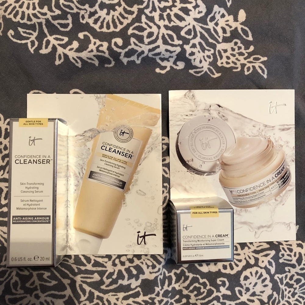 It cosmetics - confidence skincare bundle